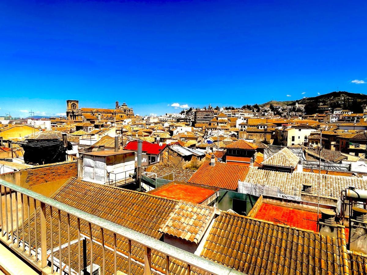 Appartamento Ático espectacular en pleno centro Granada Esterno foto